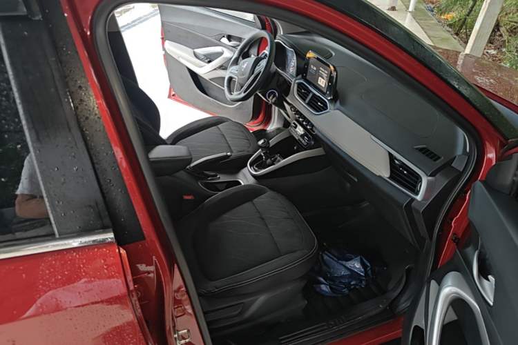 Used Baojun 510 2019 1.5L Manual Enjoyment Model China V Right Front Seat