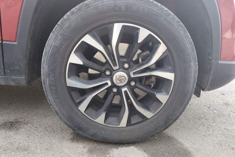 Used Baojun 510 2019 1.5L Manual Enjoyment Model China V Right Front Wheel Hub