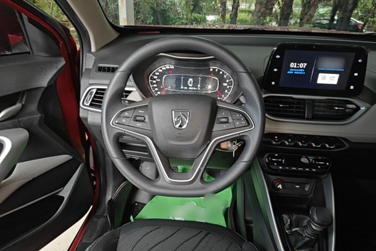 Used Baojun 510 2019 1.5L Manual Enjoyment Model China V Steering Wheel