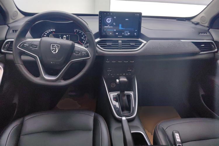Used Baojun 510 2019 1.5L CVT Enjoyment Model China VI Emission Standard Center Console