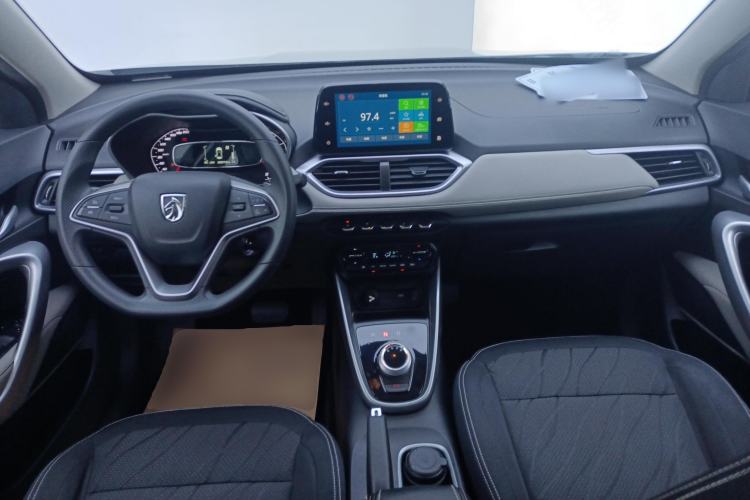 Used Baojun 510 2019 1.5L Automatic Enjoyment Model China V Emission Standard Center Console