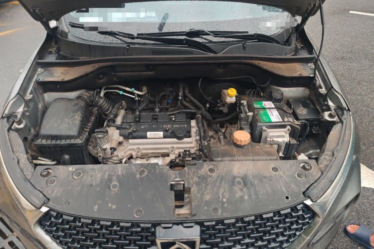 Used Baojun 510 2019 1.5L CVT Enjoyment Model China VI Emission Standard Engine Bay