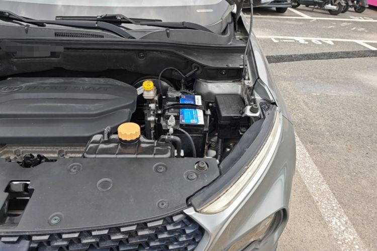 Used Baojun 510 2019 1.5L Automatic Premium Version National V Engine Bay Left