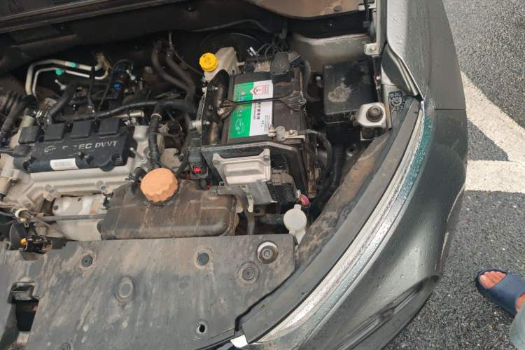 Used Baojun 510 2019 1.5L CVT Enjoyment Model China VI Emission Standard Engine Bay Left