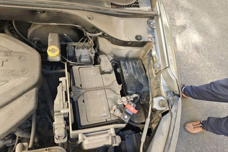 Used Baojun 510 2019 1.5L CVT Enjoyment Model China VI Emission Standard Engine Bay Left