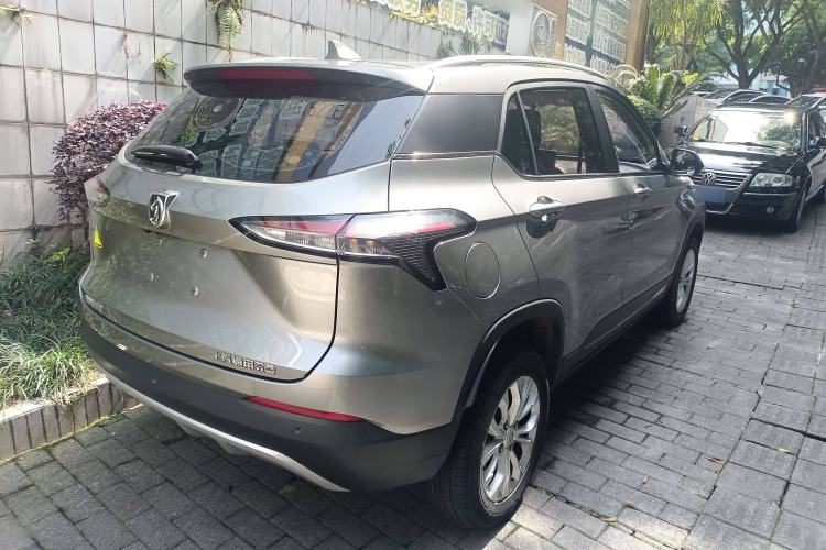 Used Baojun 510 2019 1.5L Manual Enjoyment Model 77kW China VI Emission Standard Exterior 3