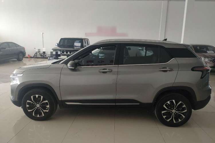 Used Baojun 510 2019 1.5L CVT Enjoyment Model China VI Emission Standard Exterior 5