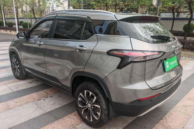 Used Baojun 510 2019 1.5L CVT Enjoyment Model China VI Emission Standard Exterior 6