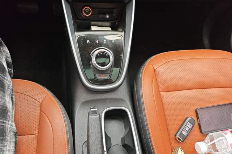 Used Baojun 510 2019 1.5L Automatic Premium Version National V Gear Lever