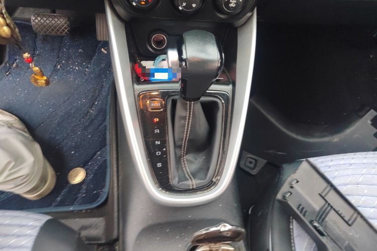 Used Baojun 510 2019 1.5L CVT Enjoyment Model China VI Emission Standard Gear Lever