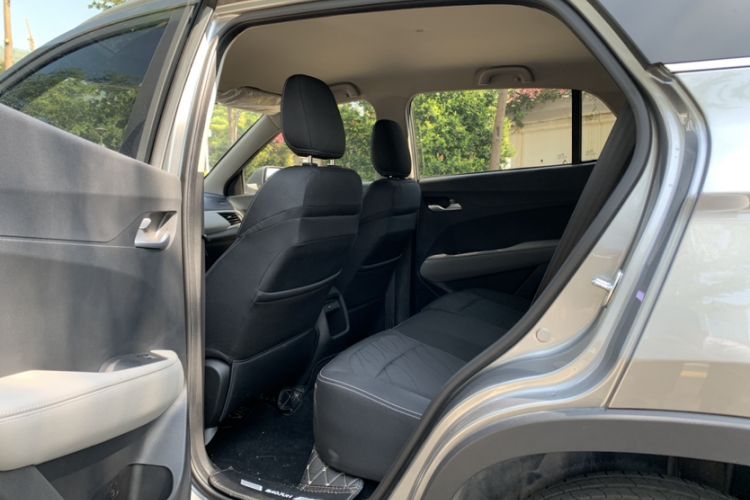 Used Baojun 510 2019 1.5L CVT Enjoyment Model China VI Emission Standard Interior 2
