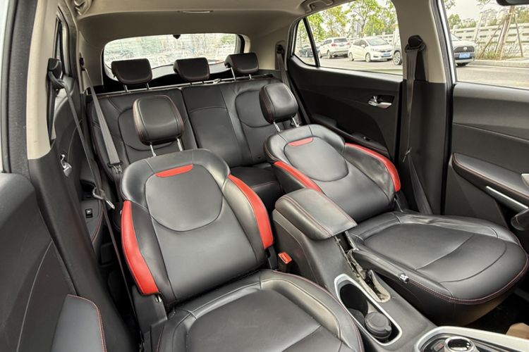 Used Baojun 510 2019 1.5L Automatic Prestige Edition China V Interior 2