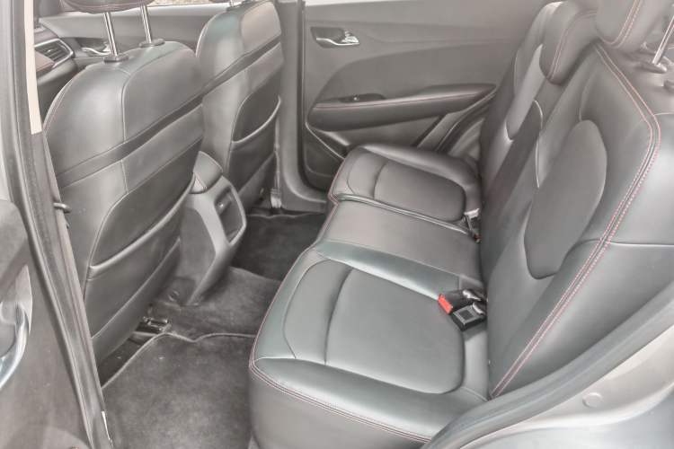 Used Baojun 510 2019 1.5L CVT Enjoyment Model China VI Emission Standard Interior 3