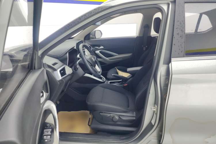 Used Baojun 510 2019 1.5L CVT Enjoyment Model China VI Emission Standard Left Front Seat