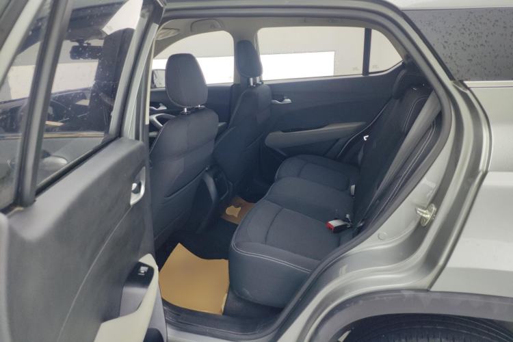 Used Baojun 510 2019 1.5L CVT Enjoyment Model China VI Emission Standard Left Rear Seat