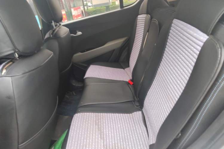 Used Baojun 510 2019 1.5L CVT Enjoyment Model China VI Emission Standard Left Rear Seat