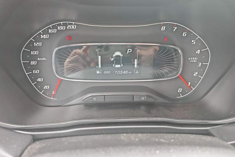 Used Baojun 510 2019 1.5L CVT Enjoyment Model China VI Emission Standard Odometer Close Up