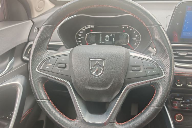 Used Baojun 510 2019 1.5L CVT Enjoyment Model China VI Emission Standard Steering Wheel