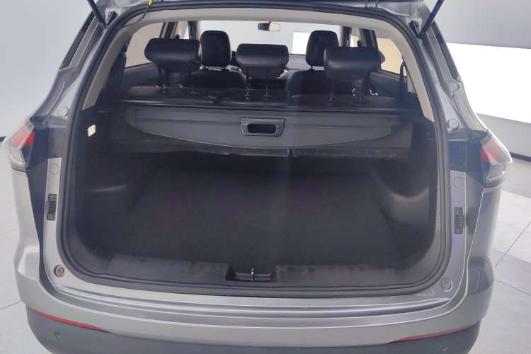 Used Baojun 510 2019 1.5L CVT Enjoyment Model China VI Emission Standard Trunk