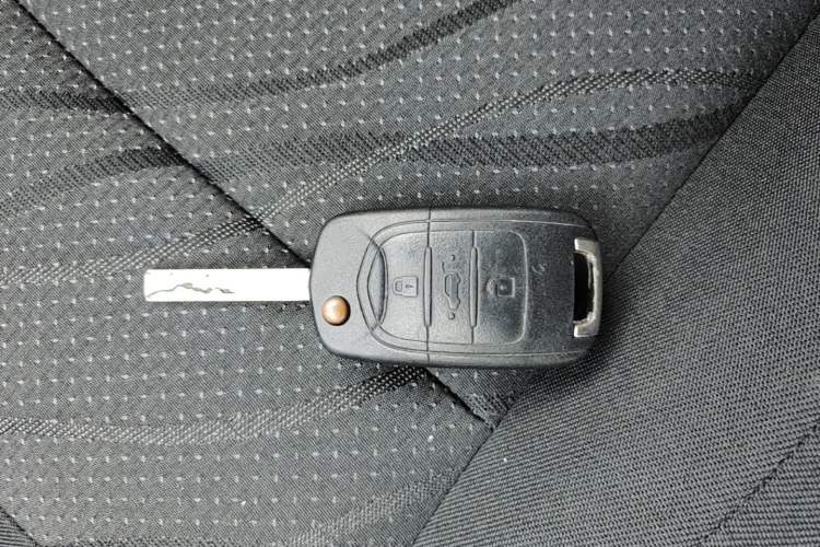 Used Baojun 510 2019 1.5L Manual Jingxiang Model 73kW China VI Emission Standard Vehicle Key