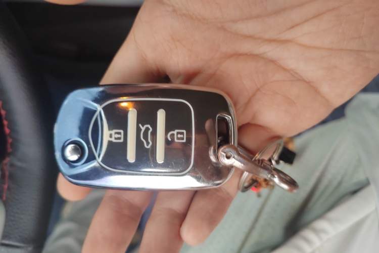 Used Baojun 510 2019 1.5L CVT Enjoyment Model China VI Emission Standard Vehicle Key