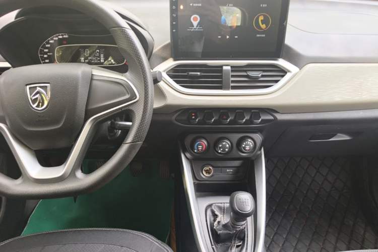 Used Baojun 510 2019 1.5L Manual Jingxiang Model 77kW China VI Emission Standard Audio And AC Panel