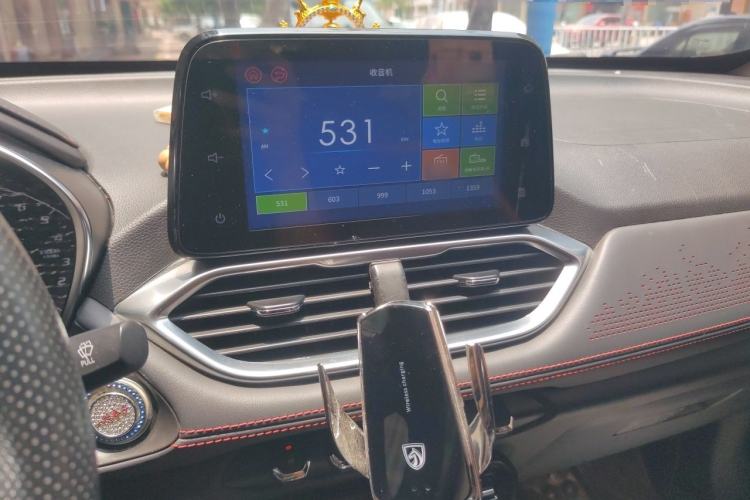 Used Baojun 510 2019 1.5L CVT Enjoyment Model China VI Emission Standard Audio And AC Panel