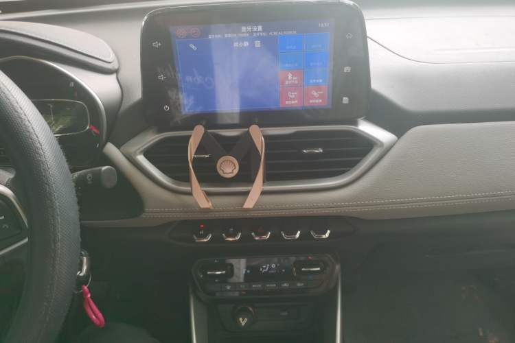 Used Baojun 510 2019 1.5L Manual Enjoyment Model 77kW China VI Emission Standard Audio And AC Panel