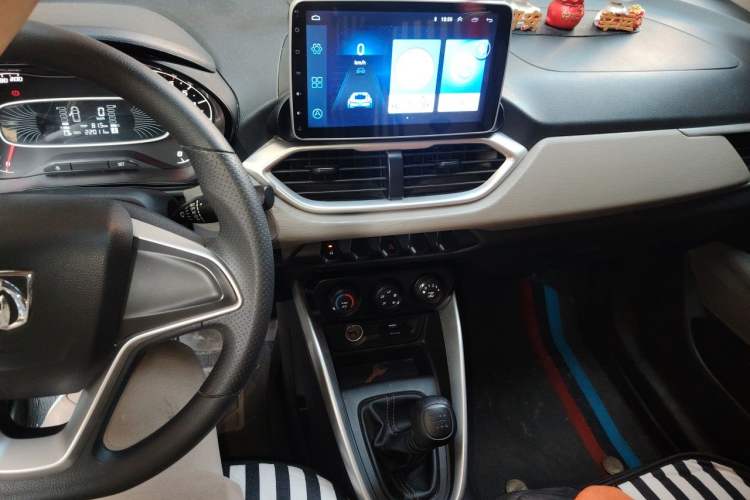 Used Baojun 510 2019 1.5L Manual Jingxiang Model China V Emission Standard Audio And AC Panel