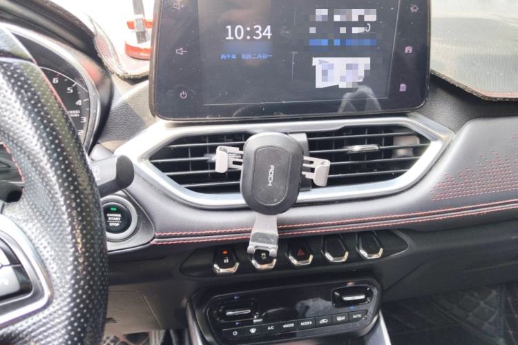 Used Baojun 510 2019 1.5L CVT Enjoyment Model China VI Emission Standard Audio And AC Panel