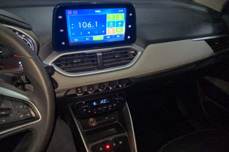 Used Baojun 510 2019 1.5L Automatic Enjoyment Model China V Emission Standard Audio And AC Panel