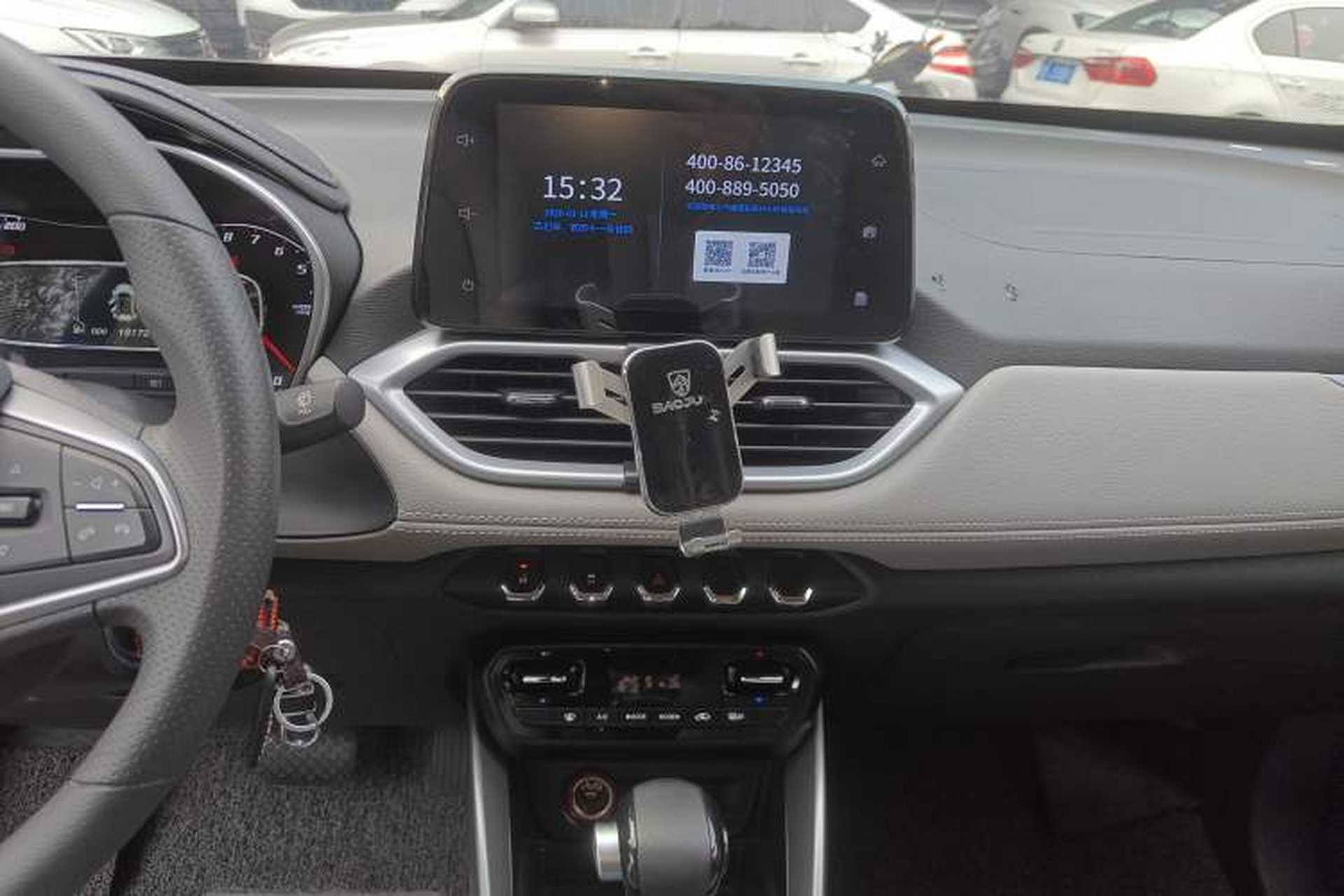 Used Baojun 510 2019 1.5L CVT Enjoyment Model China VI Emission Standard Audio And AC Panel