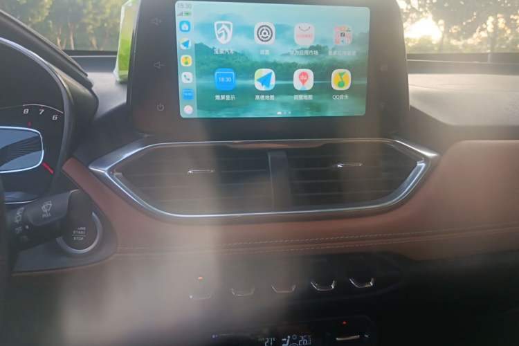 Used Baojun 510 2019 1.5L Automatic Premium Version National V Audio And AC Panel