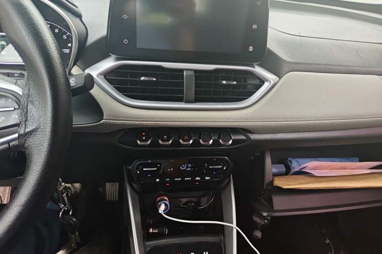 Used Baojun 510 2019 1.5L Automatic Enjoyment Model China VI Audio And AC Panel