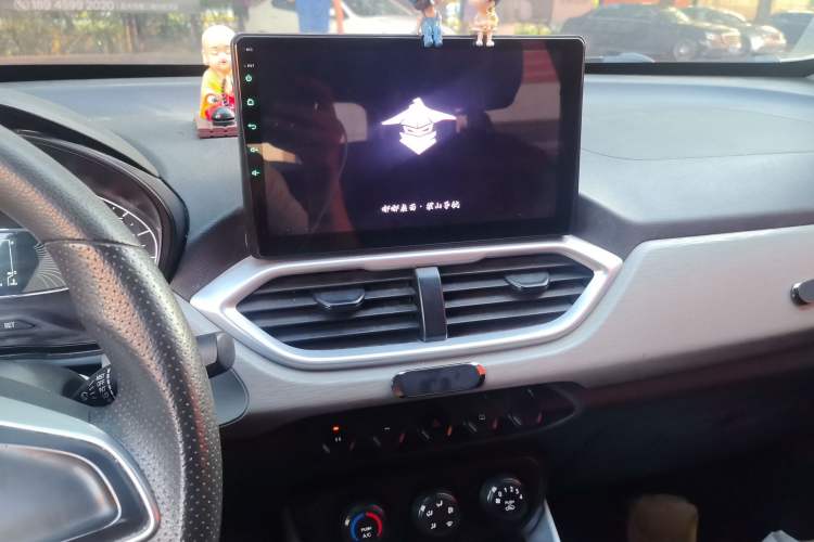 Used Baojun 510 2019 1.5L CVT Enjoyment Model China VI Emission Standard Audio And AC Panel