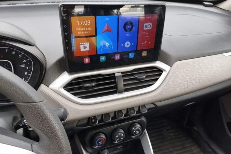 Used Baojun 510 2019 1.5L Manual Jingxiang Model 73kW China VI Emission Standard Audio And AC Panel