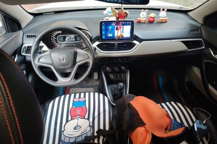 Used Baojun 510 2019 1.5L Manual Jingxiang Model China V Emission Standard Center Console