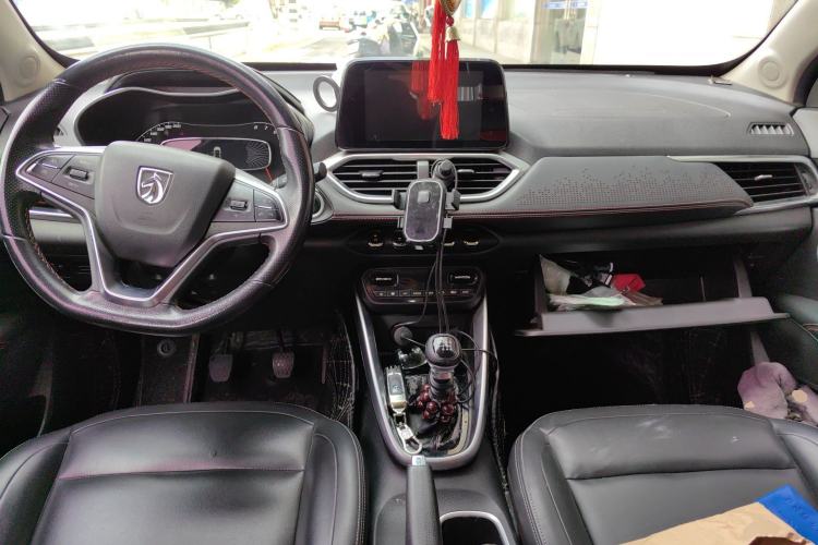 Used Baojun 510 2019 1.5L Manual Prestige Version China V Emission Standard Center Console