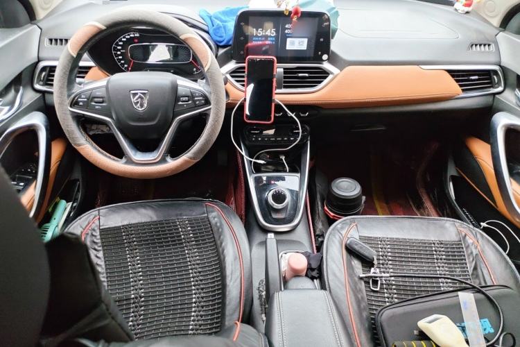 Used Baojun 510 2019 1.5L Automatic Premium Version National V Center Console