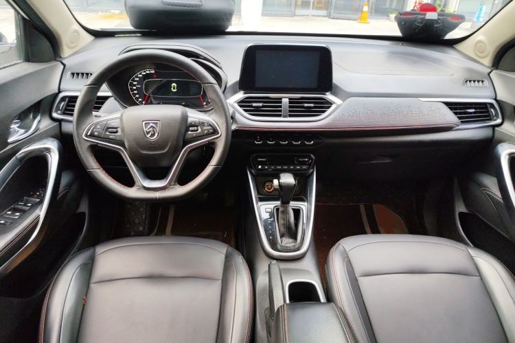 Used Baojun 510 2019 1.5L CVT Enjoyment Model China VI Emission Standard Center Console