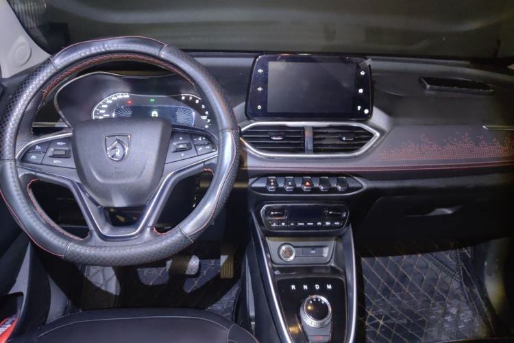 Used Baojun 510 2019 1.5L Automatic Prestige Edition China V Center Console