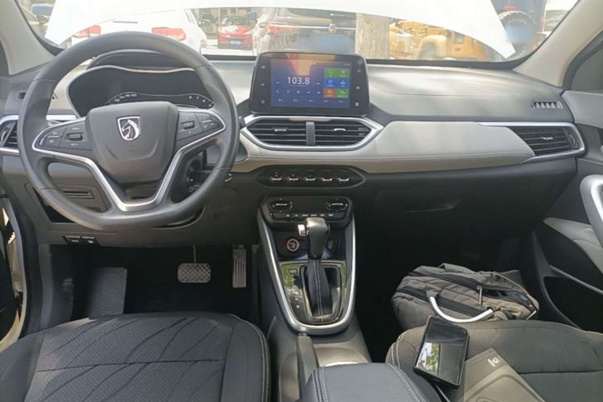 Used Baojun 510 2019 1.5L CVT Enjoyment Model China VI Emission Standard Center Console
