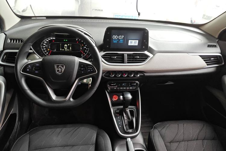 Used Baojun 510 2019 1.5L CVT Enjoyment Model China VI Emission Standard Center Console