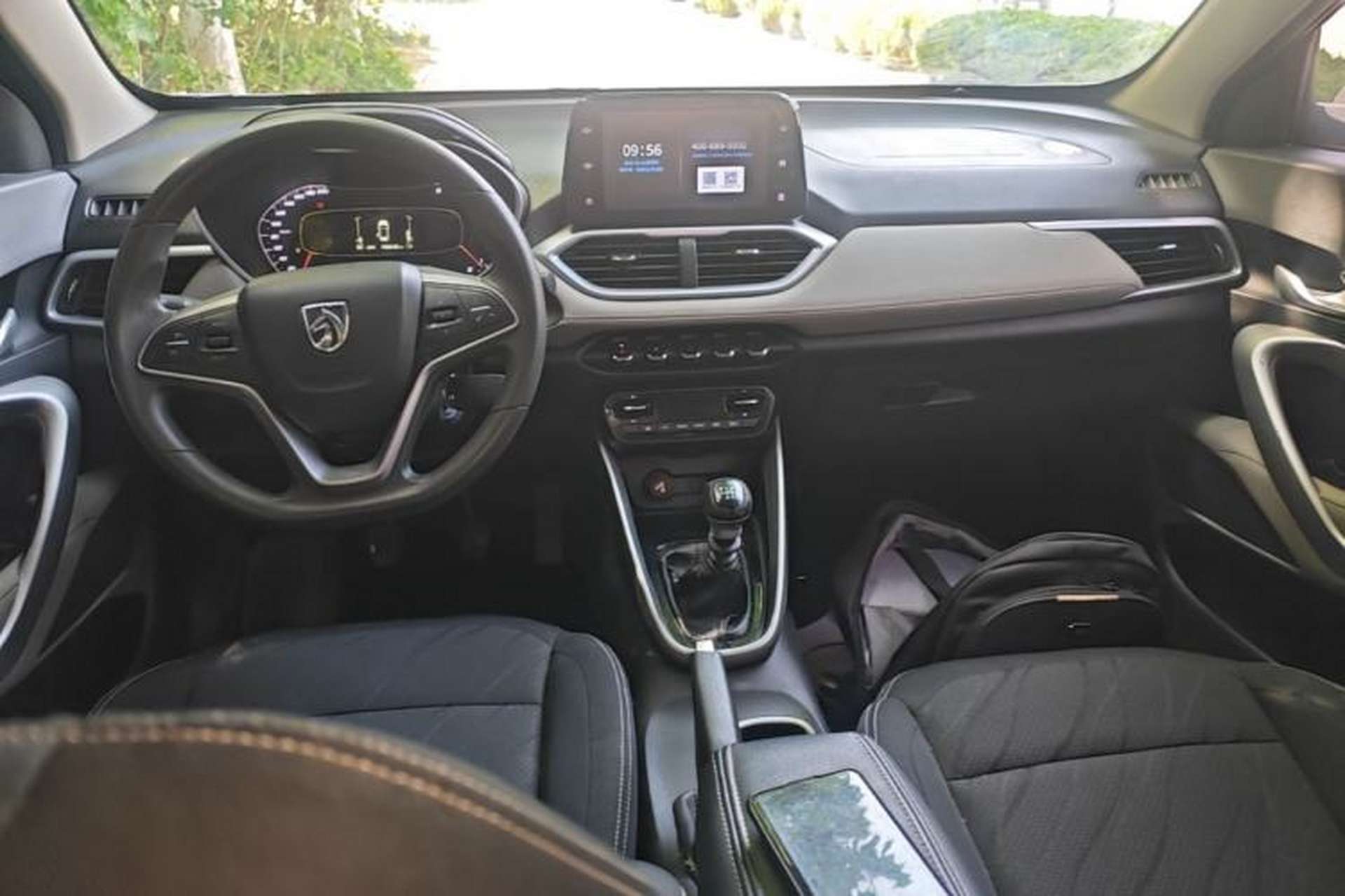 Used Baojun 510 2019 1.5L Manual Enjoyment Model 77kW China VI Emission Standard Center Console