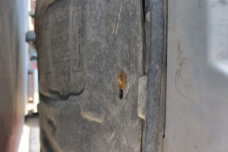 Used Baojun 510 2019 1.5L Manual Jingxiang Model 73kW China VI Emission Standard Chassis Front