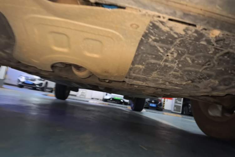 Used Baojun 510 2019 1.5L Automatic Enjoyment Model China V Emission Standard Chassis Front