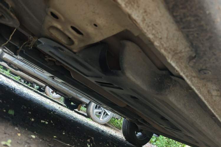Used Baojun 510 2019 1.5L Manual Prestige Version China V Emission Standard Chassis Front Left