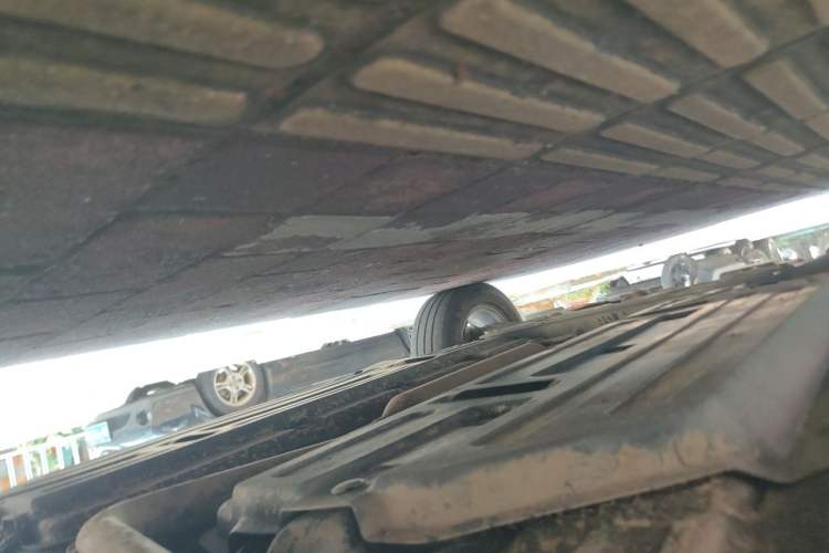 Used Baojun 510 2019 1.5L CVT Enjoyment Model China VI Emission Standard Chassis Front Left