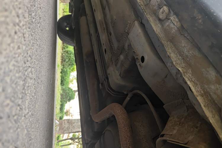 Used Baojun 510 2019 1.5L Manual Jingxiang Model 77kW China VI Emission Standard Chassis Rear Left