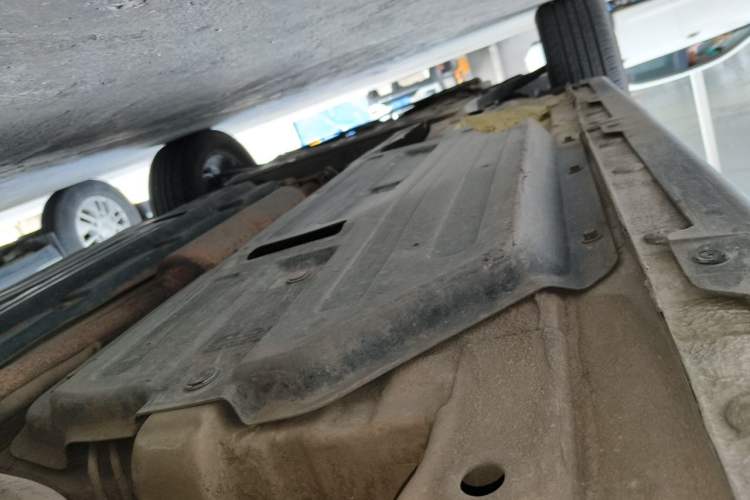 Used Baojun 510 2019 1.5L CVT Enjoyment Model China VI Emission Standard Chassis Rear Left